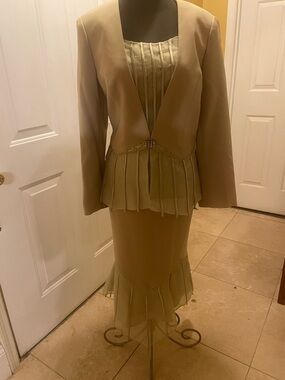 Women's Olive Green Midi 3 piece Skirt Suit with Pleated Chiffon Detail